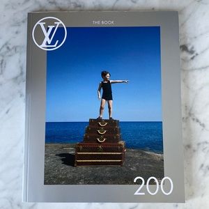Louis Vuitton The Book 200 Catalogue